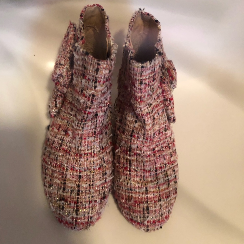 Women’s Tweed Ankle Boots in Pink Mix